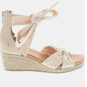 Ugg Yarrow Cream Wedge Sandals Womens 12